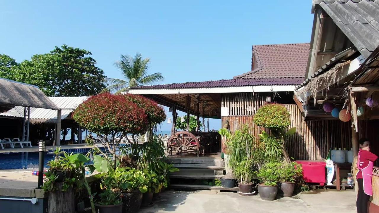 Lanta New Coconut Bungalow Koh Lanta Exterior photo